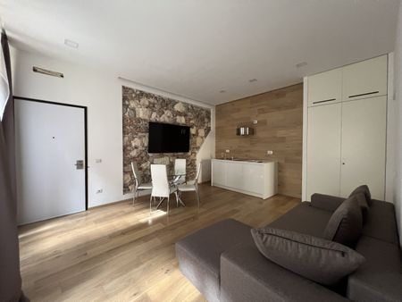 APPARTAMENTO AL PIANO TERRA CON POSTO AUTO - VERONA - Photo 2