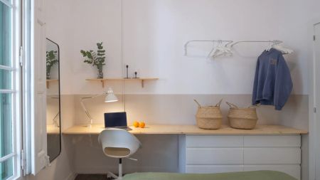 Room in a shared 4-bedroom apartment for rent in Sant Andreu - Photo 2