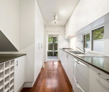 Spacious & Superbly Located Townhouse Living - Photo 6