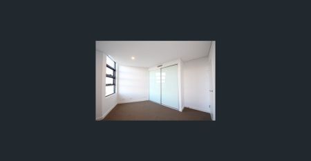 Luxurious 1 Bedroom Apartment - Photo 4