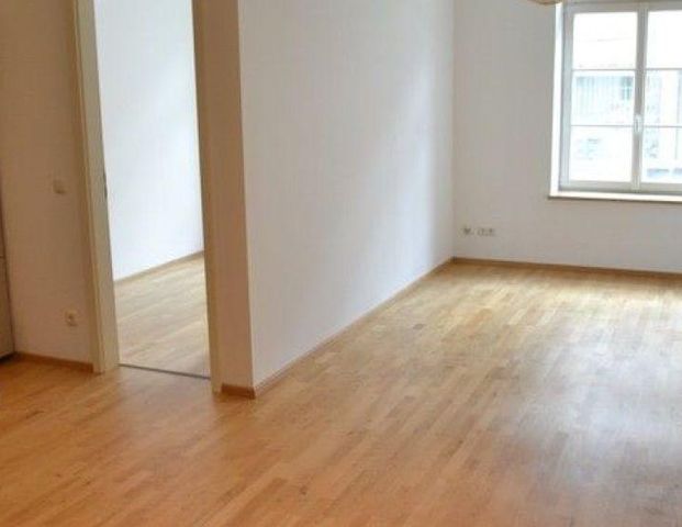 -SINGLE-APARTMENT !- Top schickes 2-Zimmer Appartement mit Einbauküche - Photo 1