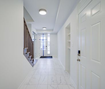 For Lease - 118 Azure Drive, Markham, Ontario - Photo 3