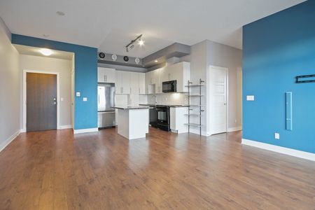 For Lease - 28 Linden Street Unit# 2204, Toronto, Ontario - Photo 3