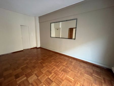 Διαμέρισμα για ενοικίαση Μουσείο (Εξάρχεια - Νεάπολη) - Photo 5