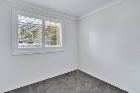 2/19-21 Bomaderry Crescent, Glenning Valley, NSW 2261 - Photo 2