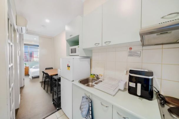 Carlton, Melbourne - Photo 1