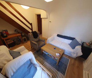 4 bedroom terraced house to rent - Photo 1