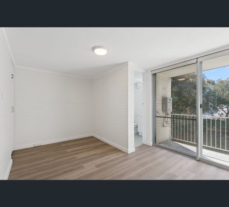 12/8 St Leonards Street, Mosman Park, WA 6012 - Photo 1