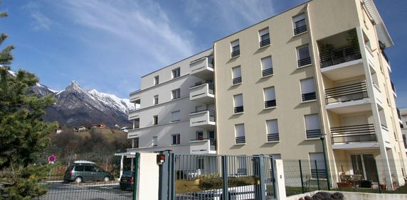 location Appartement T2 DE 42.37m² À ALBERTVILLE - Photo 2