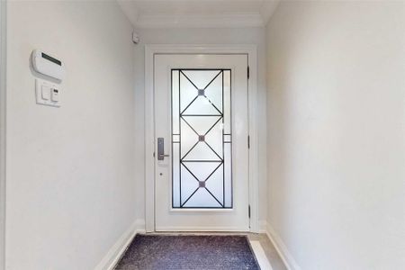 For Lease - 15 Dundurn Crescent, Vaughan, Ontario - Photo 5