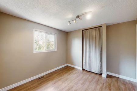 For Lease - 703 Middleton Crescent, Milton, Ontario - Photo 5