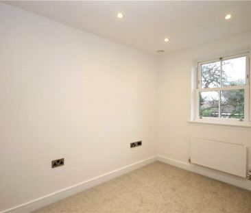 Pulsford Close, Twickenham, TW1 1AY - Photo 1