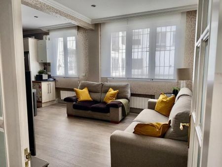 3 room luxury Apartment for rent in Bilbao, Spain - Photo 4