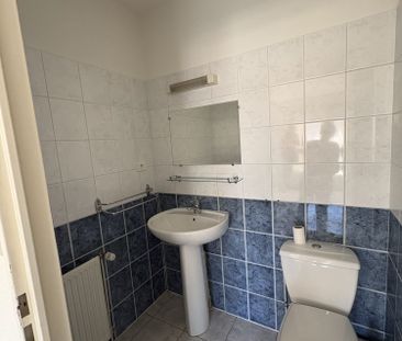 Location Appartement 1 pièce 21m² RODEZ 12000 - Photo 2