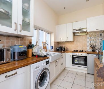 2 bedroom apartment to rent - Photo 6