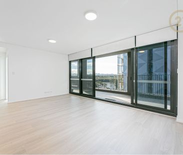 Exceptional North Facing 2 Bedroom Apartment - Photo 4