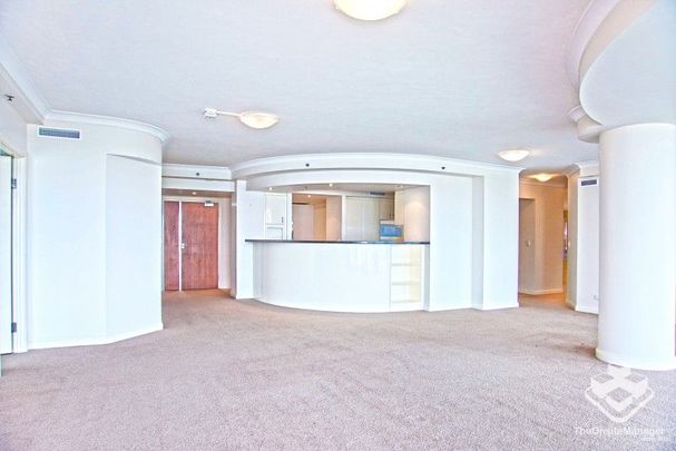 Luxury Riverfront Living | 3 Bedrooms | 196sqm + Storeroom - Photo 1