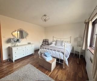 4 bedroom detached house to rent - Photo 5