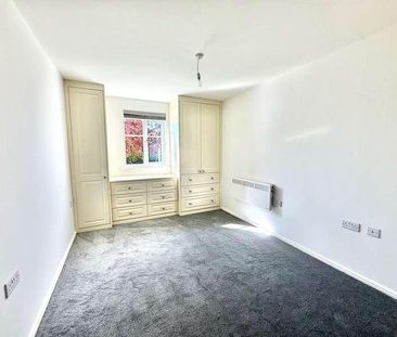 Boole Heights, Bracknell, RG12 - Photo 2