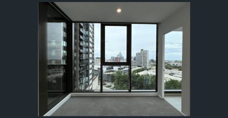 ELEGANT CORNER TWO BEDROOM APARTMENT LOCATED IN THE HEART OF SOUTHBANK - Photo 3