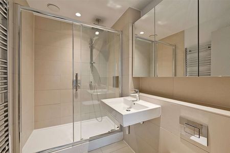 Stunning Modern Two-Bedroom Apartment | Premium Finish | Excellent Location - Photo 4