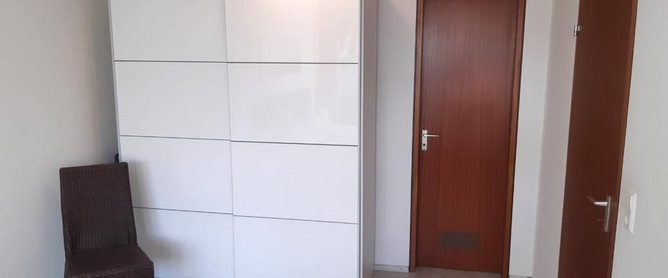 Voll ausgestattete 82 qm Wohnung mit offener Küche an Park - Photo 1