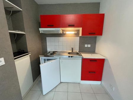 Location Appartement 1 pièce 33m² AVRILLE 49240 - Photo 3