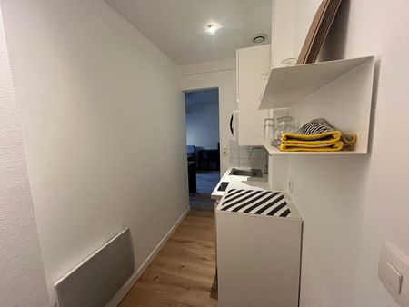 Location Appartement 1 pièce 24m² NANTES 44000 - Photo 3