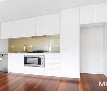 Spacious apartment in Hawthorn - Photo 3