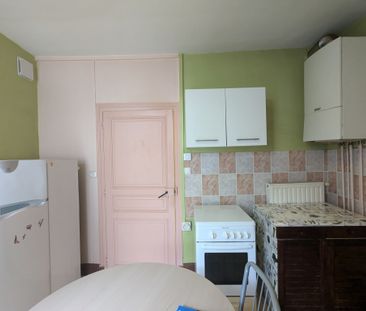 Location Appartement 2 pièces 30m² ISSOUDUN 36100 - Photo 4