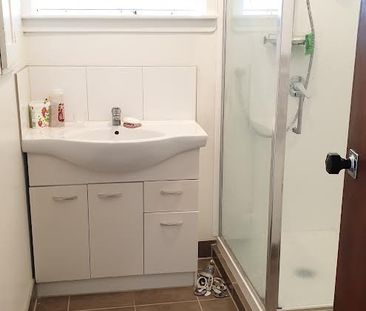 Property Management1 Jutland Road, Hauraki - House for Rent - Photo 6