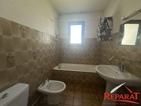 Location Appartement 1 pièce 38m² BRIVE LA GAILLARDE 19100 - Photo 3