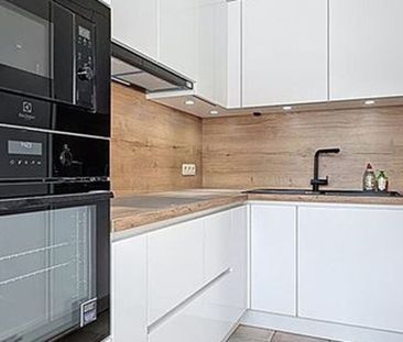 Appartement te huur in Nivelles voor € 1.300 met 2 slaapkamers - Foto 1