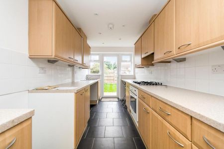 3 bedroom house to rent - Photo 3