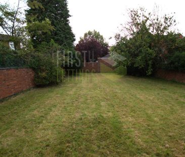 4 bedroom semi-detached house to rent - Photo 1