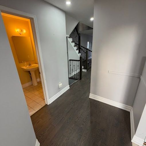 For Lease - 20 Ridge Valley Court, Brampton, Ontario - Photo 1