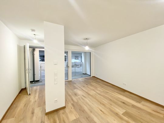 ERSTBEZUG 2 Zimmer Wohnung mit Terrasse und Garten - Ordination - Photo 1