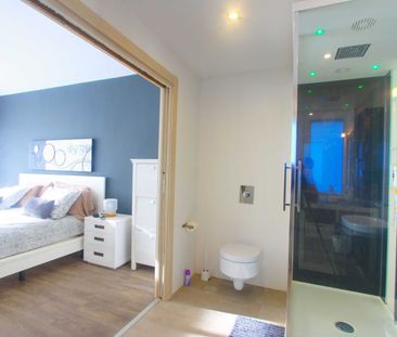 Penthouse in Elviria - Photo 3