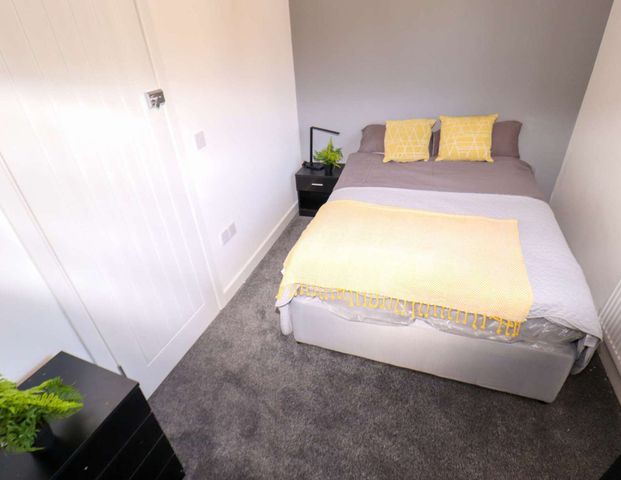 Argyle Road Room 5 (Double En-suite) - Photo 1