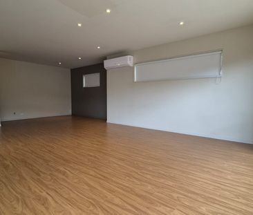 Mt Eden, 3 Bedrooms - Photo 2