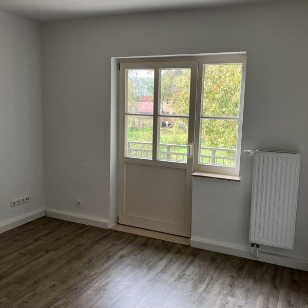 Gefunden! Günstige 2-Zimmer-Wohnung mit Balkon - Photo 1