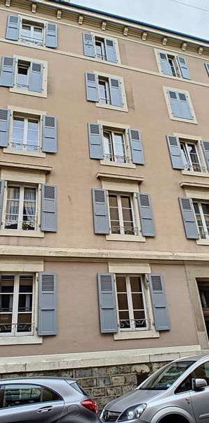 Charmant appartement de 4 pièces sous combles - Photo 1