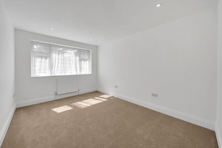 5 bedroom detached house to rent - Photo 5