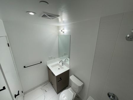 For Lease - 10 Lagerfeld Drive Unit# 415, Brampton, Ontario - Photo 4