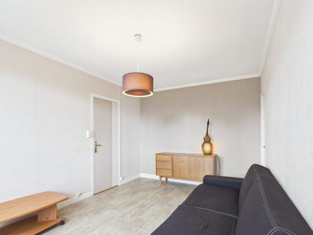 Appartement à louer, 2 pièces - Troyes 10000 - Photo 2