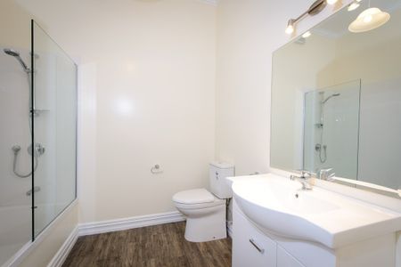 12 Gordon Street, Newtown - Photo 4