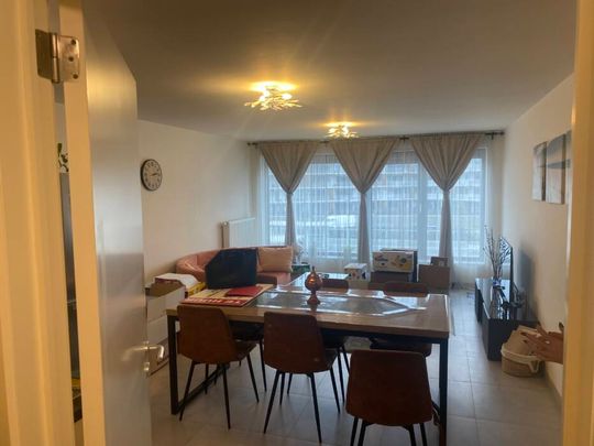 Mooi appartement met 2 slaapkamers nabij Station Aalter - Photo 1