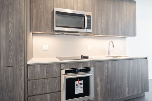 For Lease - 15 Richardson Street Unit# 1315, Toronto, Ontario - Photo 1