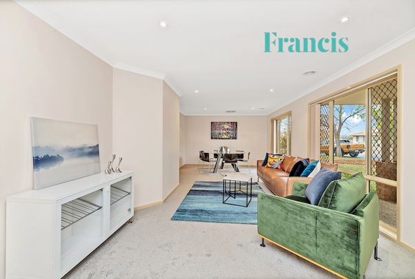 6 Tange Place, Nicholls ACT 2913 - House For Rent | Domain - Photo 1