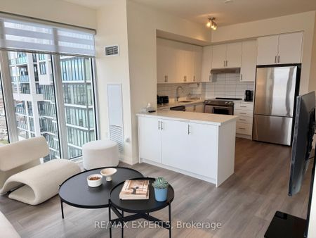 For Lease - 9000 Jane Street Unit# 2424, Vaughan, Ontario - Photo 3